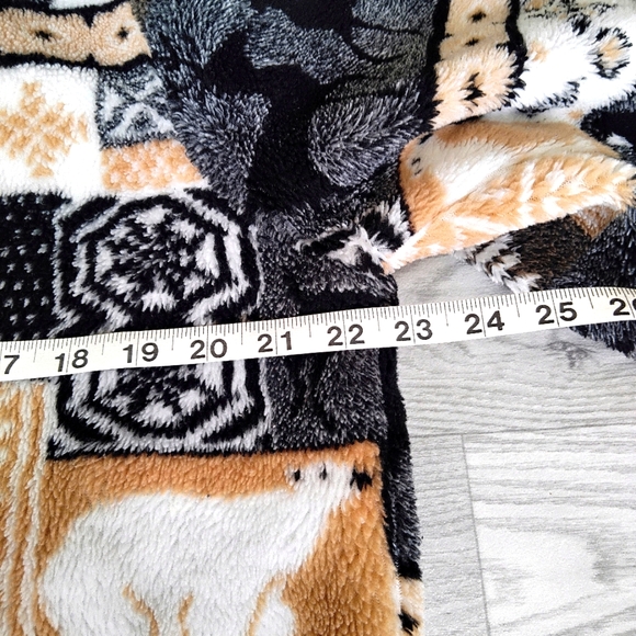 Festive fleece jacket Sz Sz 12 - Picture 8 of 15